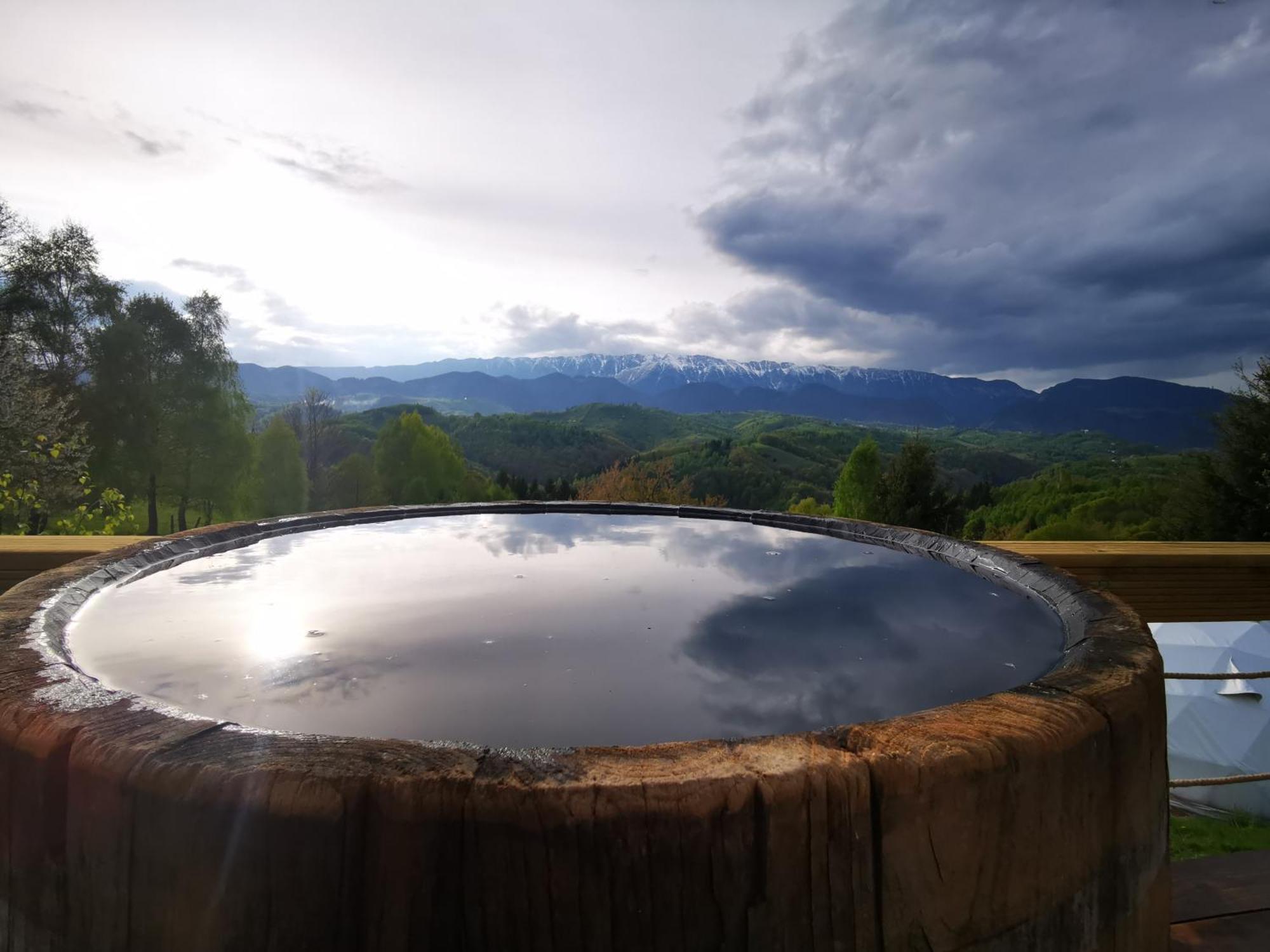Hotel Glamping Zazen Drumu Carului Exterior foto