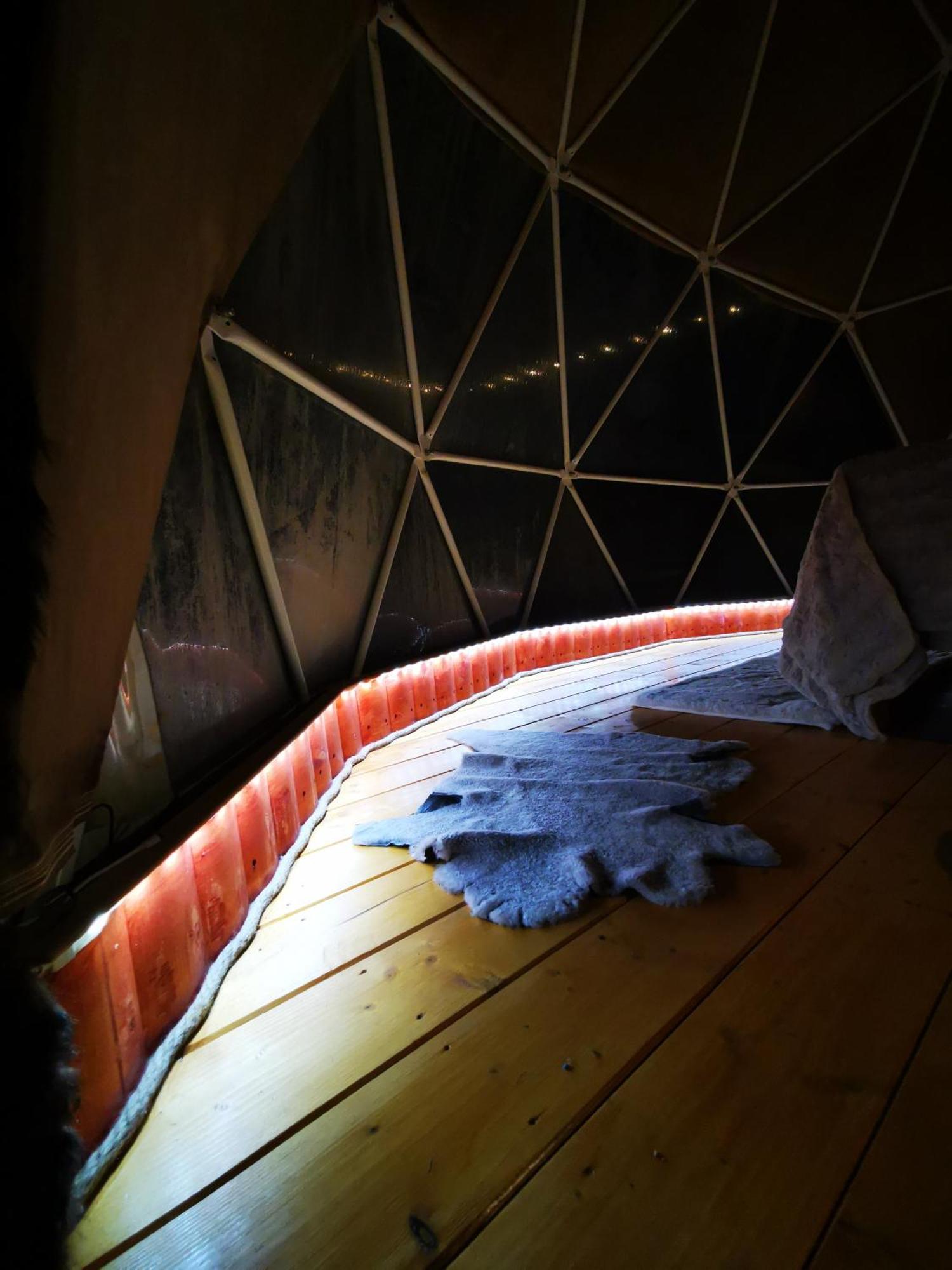 Hotel Glamping Zazen Drumu Carului Exterior foto