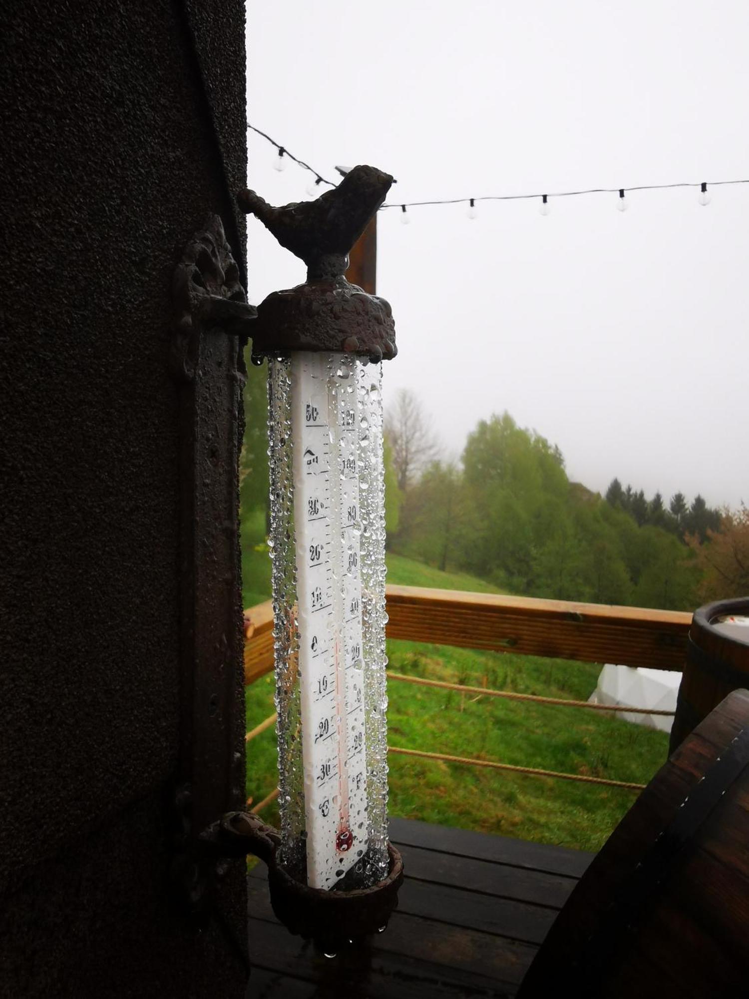 Hotel Glamping Zazen Drumu Carului Exterior foto