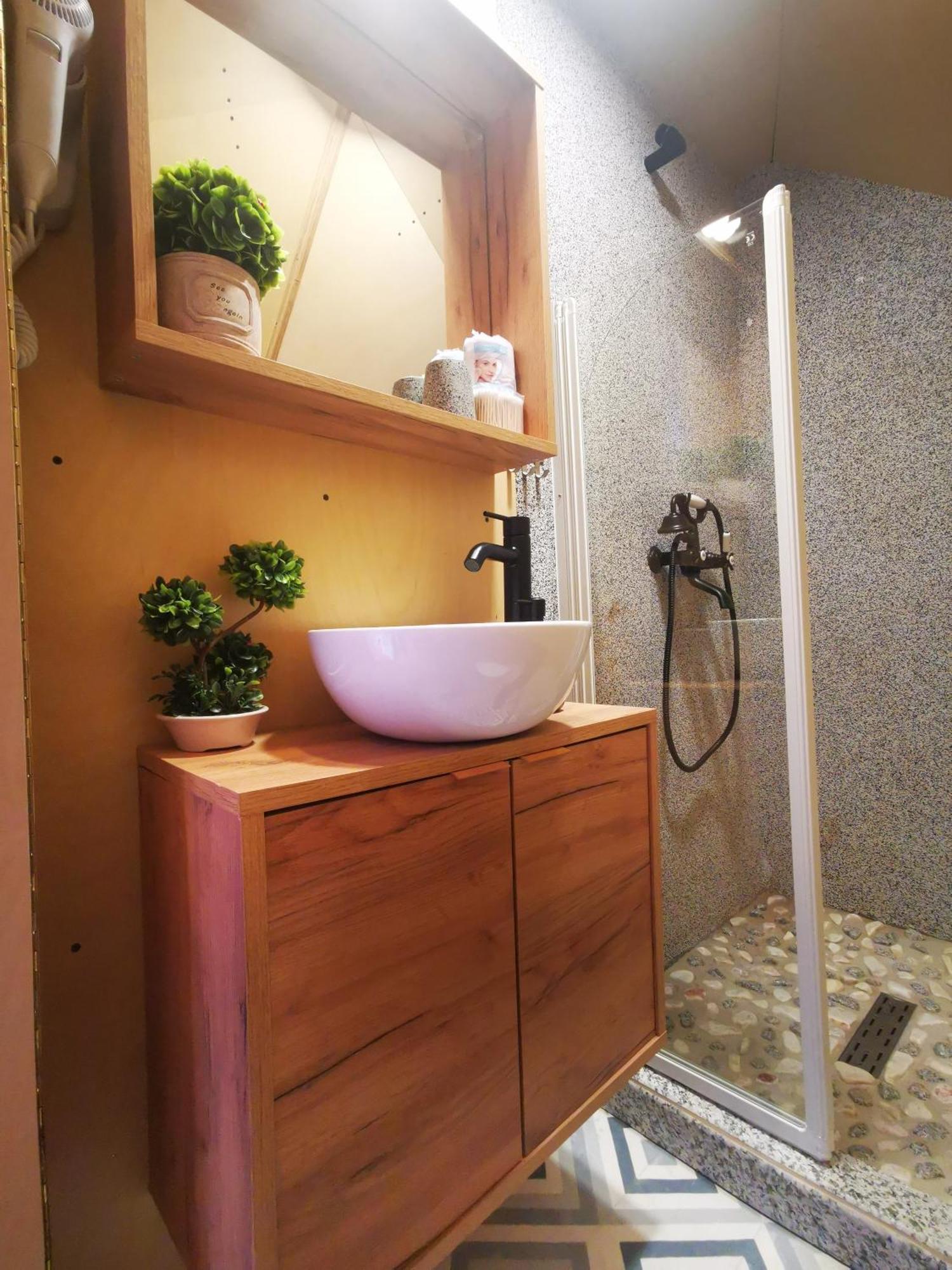 Hotel Glamping Zazen Drumu Carului Exterior foto